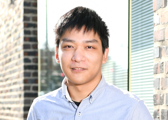 数理計画法を用いて，生産計画の作成を自動化する