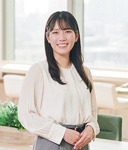 お客様に寄り添い、共に未来を創るコンサルタントになりたい。