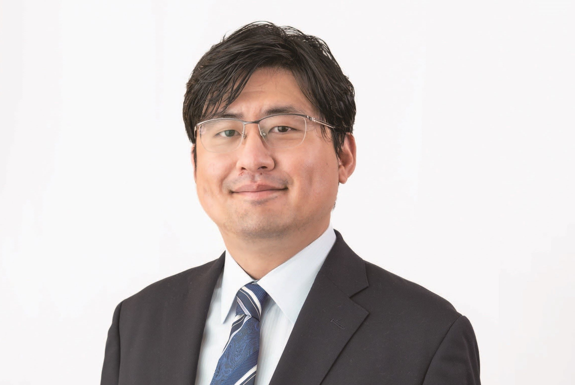 長官官房総務課政策調整委員　兼国会連絡室長　　　　　　　　　　　　　平成21年度採用　※取材当時