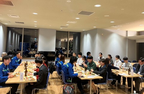 ナイトビュー座談会　　　　　　　（技術系、営業・事務系）