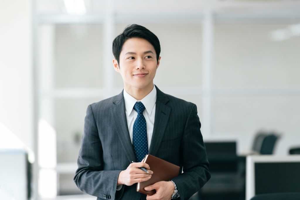 令和　太郎
