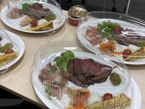 これにパスタとケーキがつきました!おいしかった