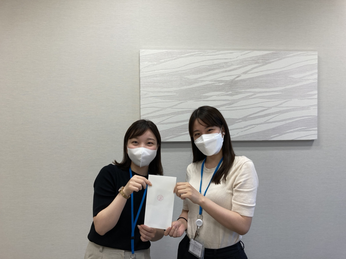 指導した人、された人で何となく雰囲気が似てくる不思議な現象。こちらもイイ笑顔です