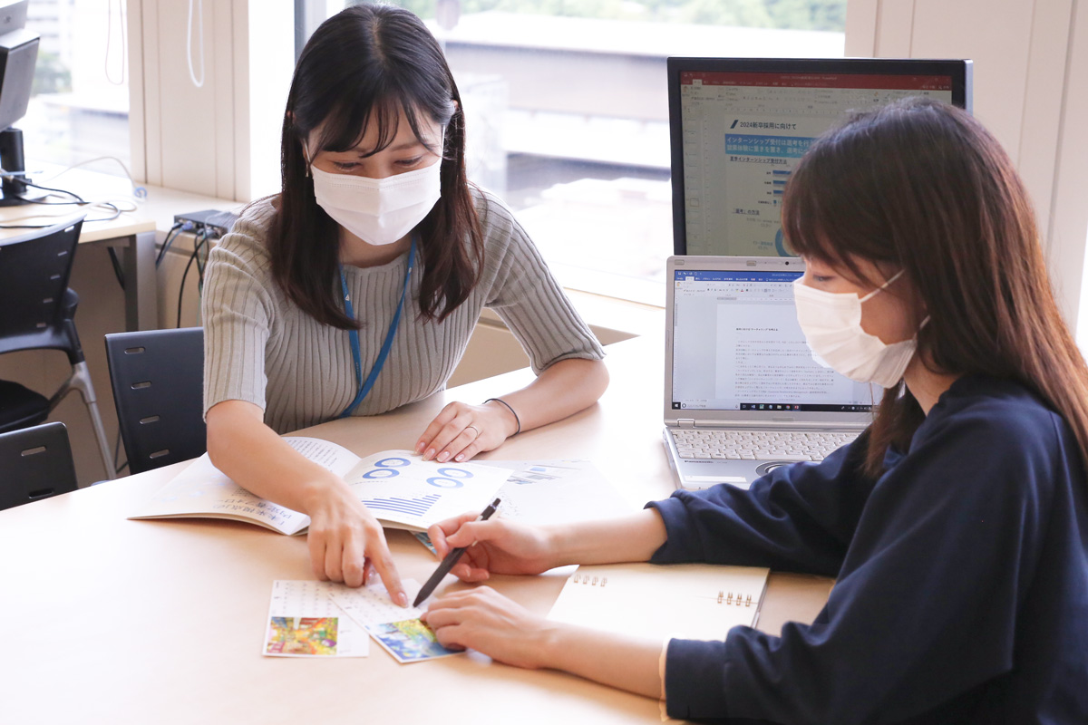 来月の《らうんじ》トピックを検討中