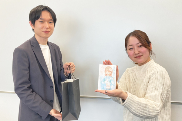 絵が上手だったり、とにかくかわいいカード選びにエネルギーを注いでくれたり。
年賀状にも発見がありました😊