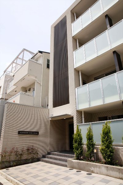渋谷寮（全部屋東南向きで日当たり良好）