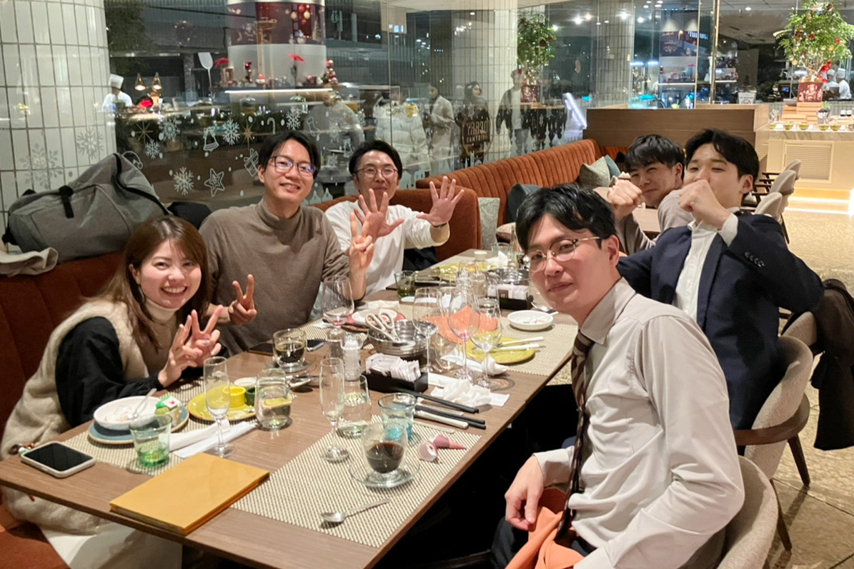 ビュッフェで何をどうとるか？で盛り上がりました