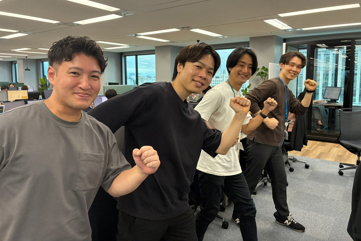 カメラに気づいてポーズしてくれました♪
