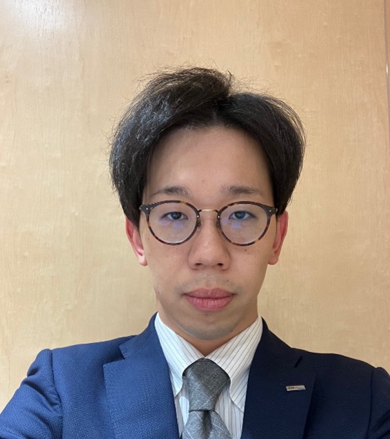 日本大学出身　2013年入社