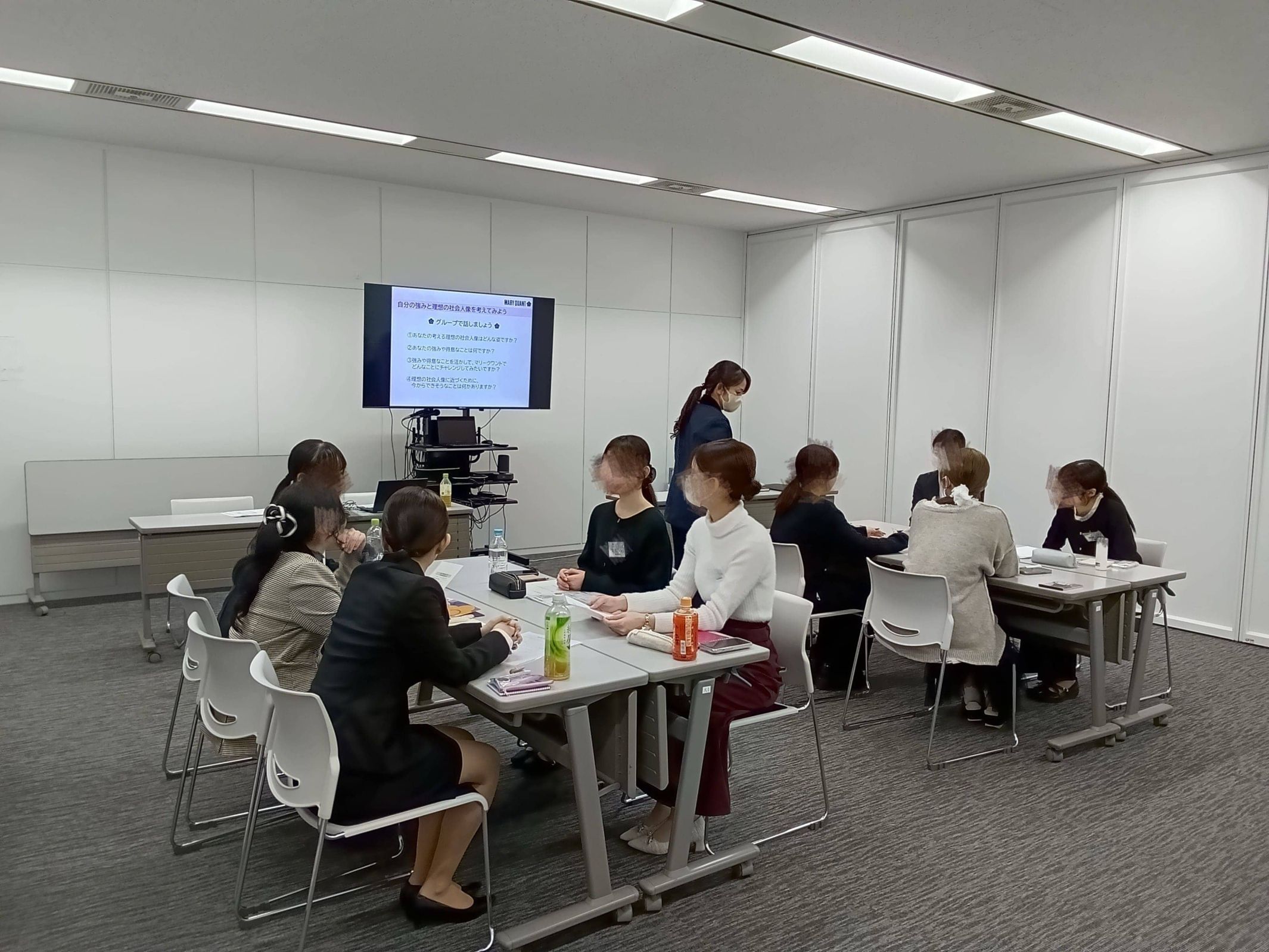 26懇談会 12月 東京 モザイクあり