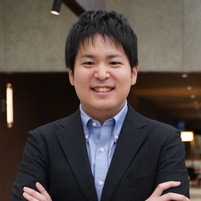 今泉彰太 クラウド・AIを活用した映像制作ソリューションを中心に、商品企画とマーケティングチームを兼務。新しいテクノロジーを学びつつ、どんなソリューションを形作れば人の創造性をもっと引き出せるのか、お客様の運用は楽になるのか、試行錯誤の日々を送っている。