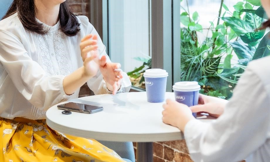 02 若手社員との座談会 02 若手社員との座談会