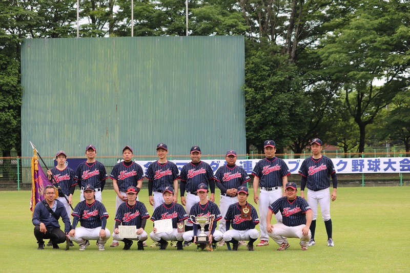 労使で作る野球部は、福岡、北九州、久留米・長崎、大分の４チームがあります。