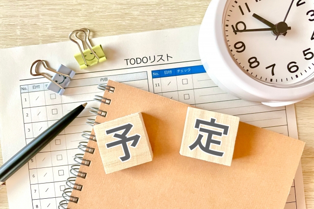 新入社員スケジュールを一部ご紹介します。
2024年度入社社員
営業部門「スケジュール確認」
技術部門「集計作業」