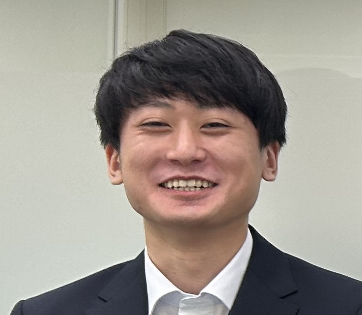 営業第一部/早川 2023年に総合系基幹職として新卒入社。加盟店事業の営業を担当。