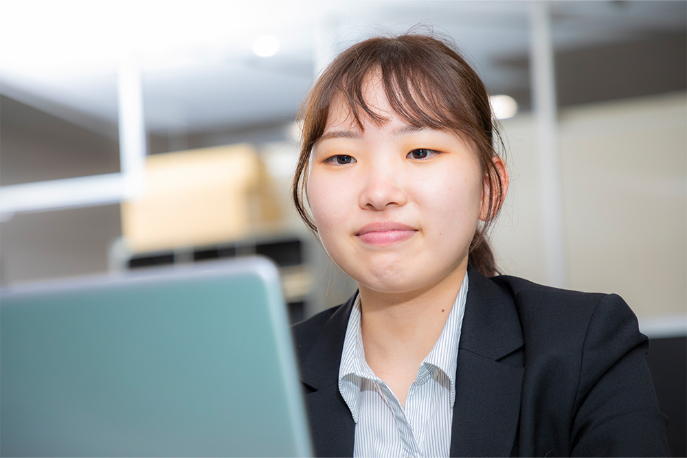 staff_watanabe02