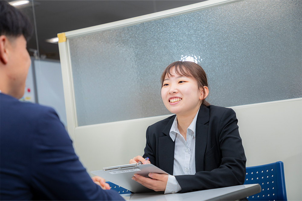 staff_watanabe03